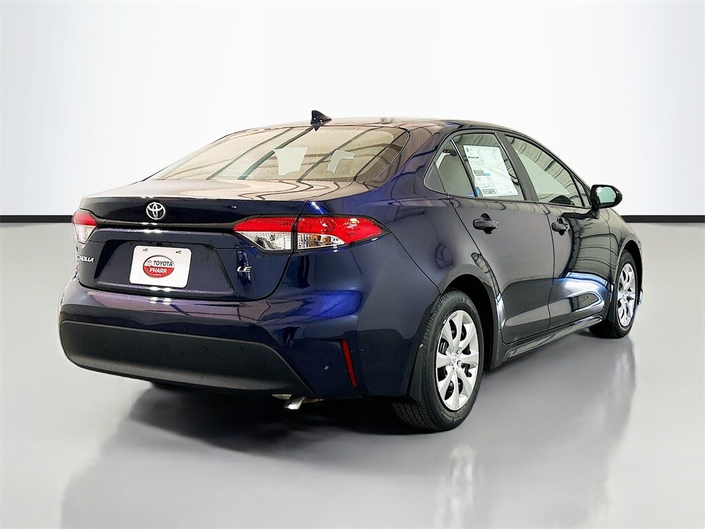 2026 Toyota Corolla LE photo 4