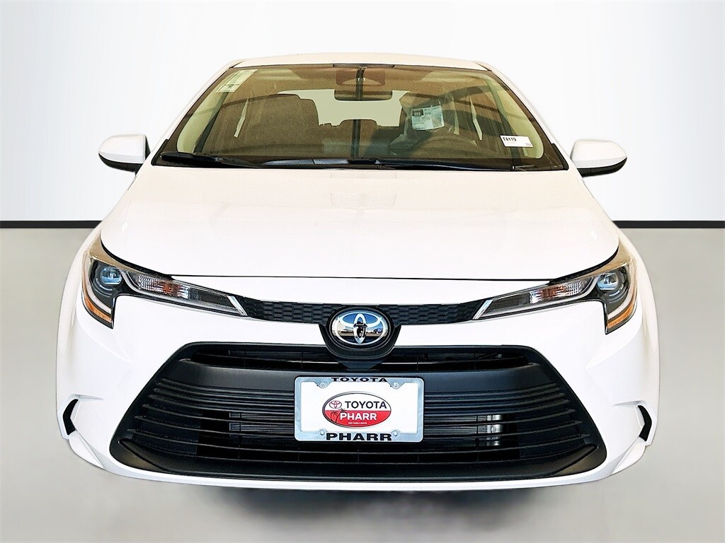 2026 Toyota Corolla LE photo 2