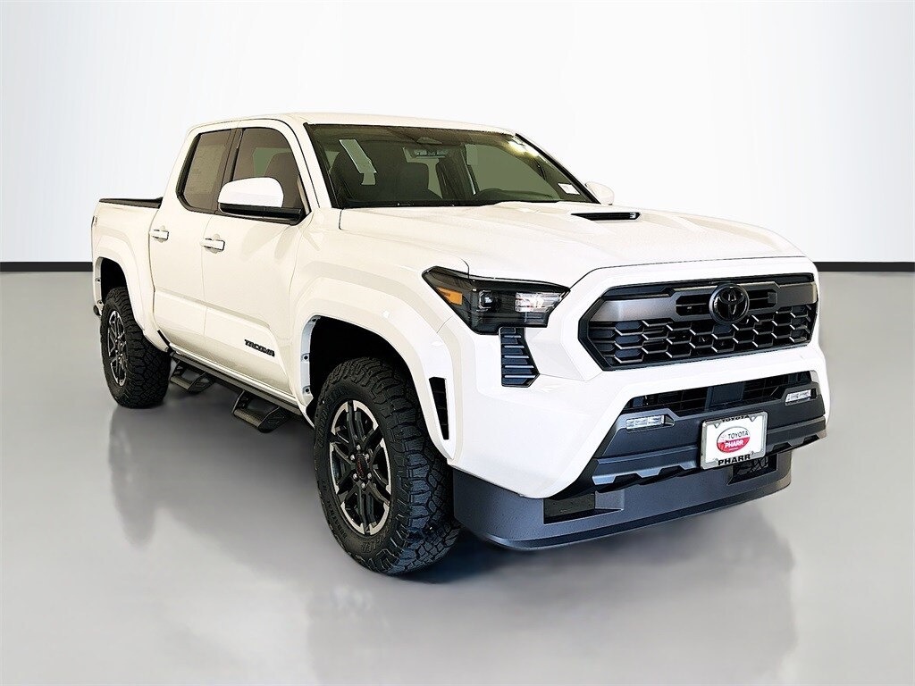 2025 Toyota Tacoma TRD Sport photo 3