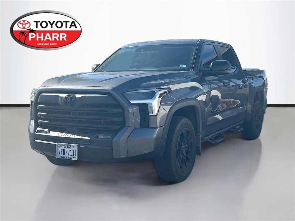 2024 Toyota Tundra SR5's photo