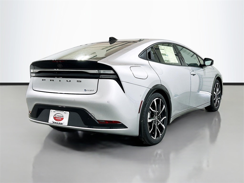 New 2026 Toyota Prius Plug-in Hybrid XSE Premium Hatchback
