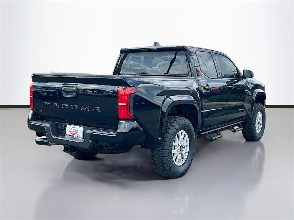 2025 Toyota Tacoma SR5 photo 4