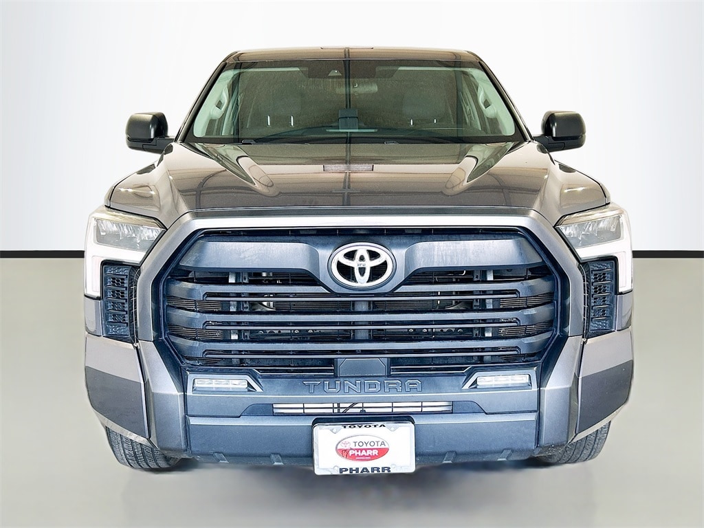 Used 2022 Toyota Tundra SR5 with VIN 5TFLA5AB5NX005927 for sale in Pharr, TX