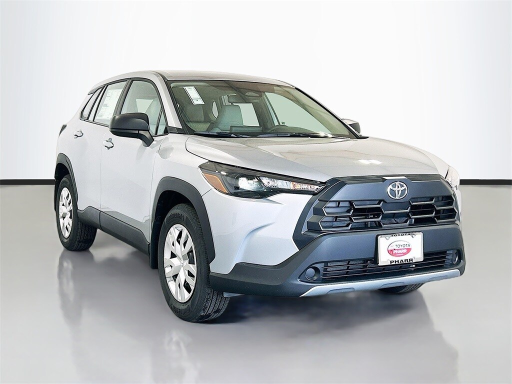 2026 Toyota Corolla Cross L photo 3