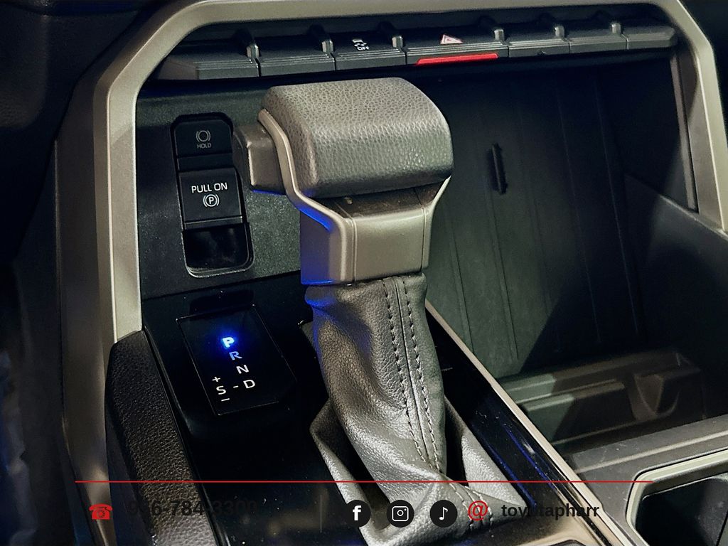 2024 Toyota Tundra SR5 - Photo 15