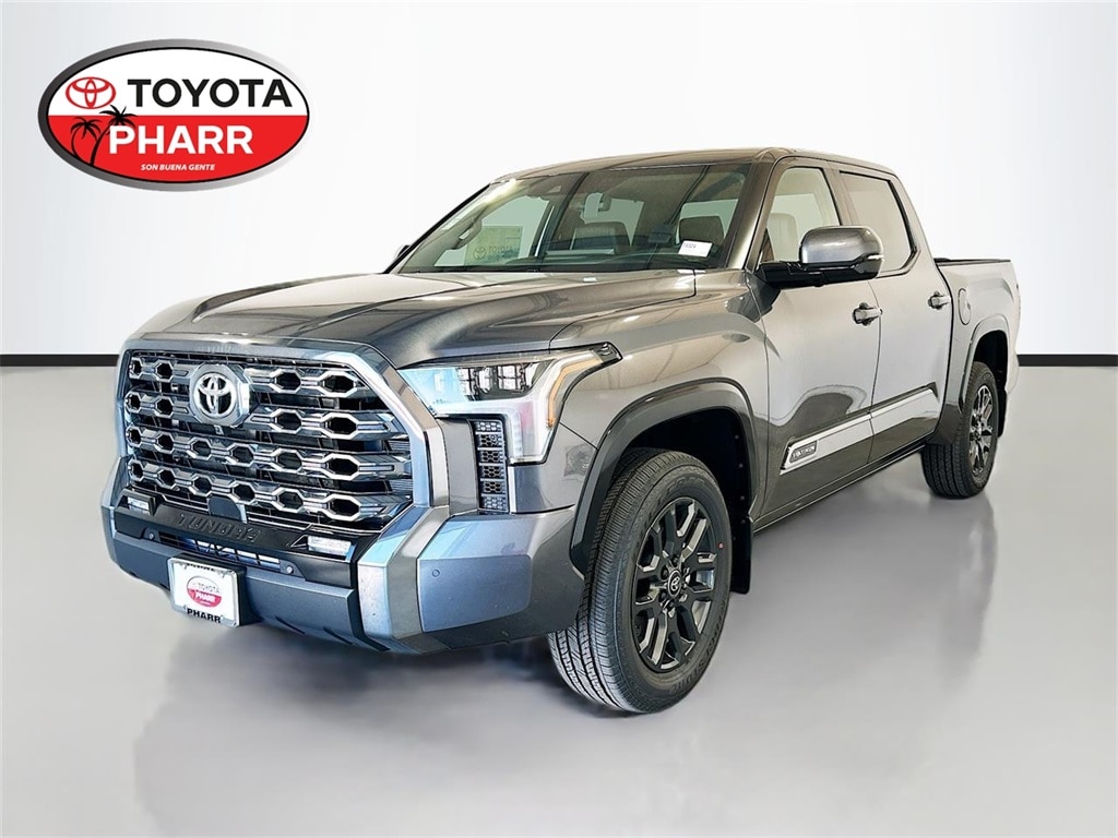 2026 Toyota Tundra Platinum's photo