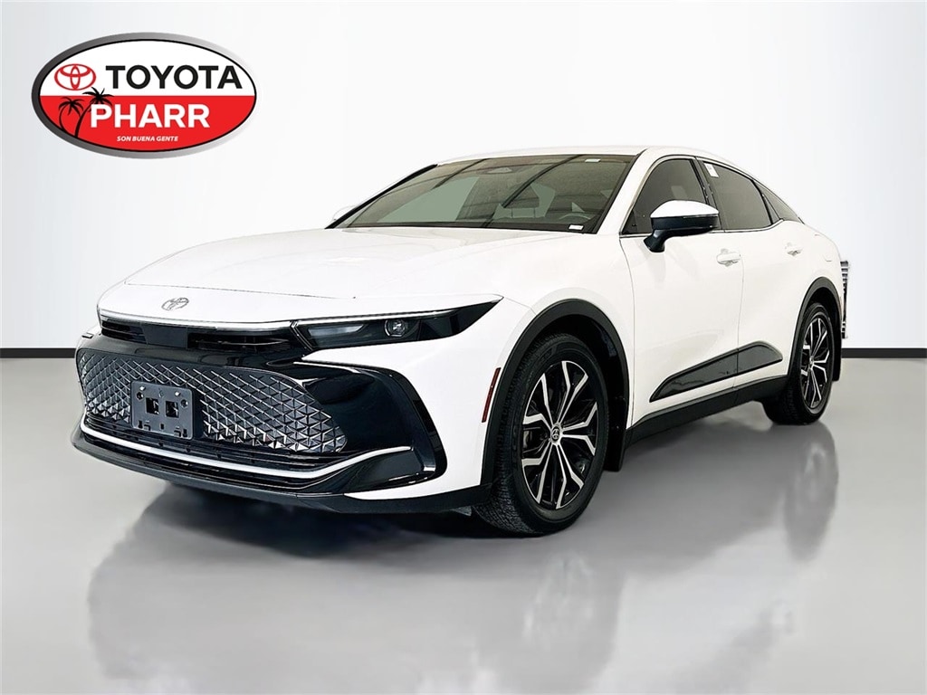 2023 Toyota Crown Sedan 