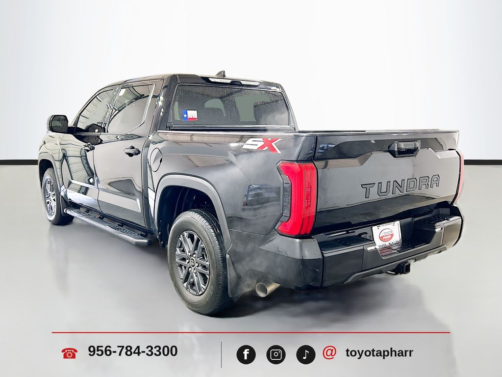 2024 Toyota Tundra SR5 - Photo 7