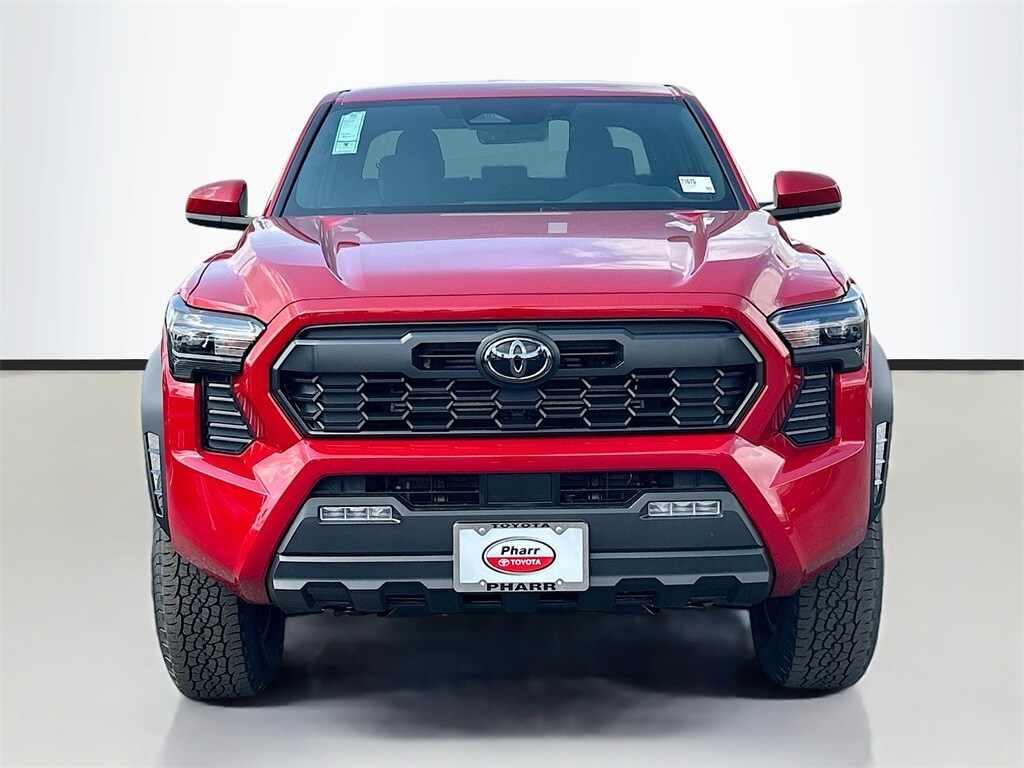 2025 Toyota Tacoma TRD Off-Road photo 2
