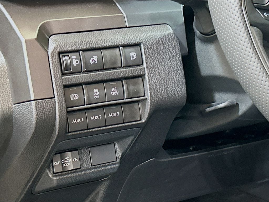 2025 Toyota Tacoma TRD Off Road - Photo 11