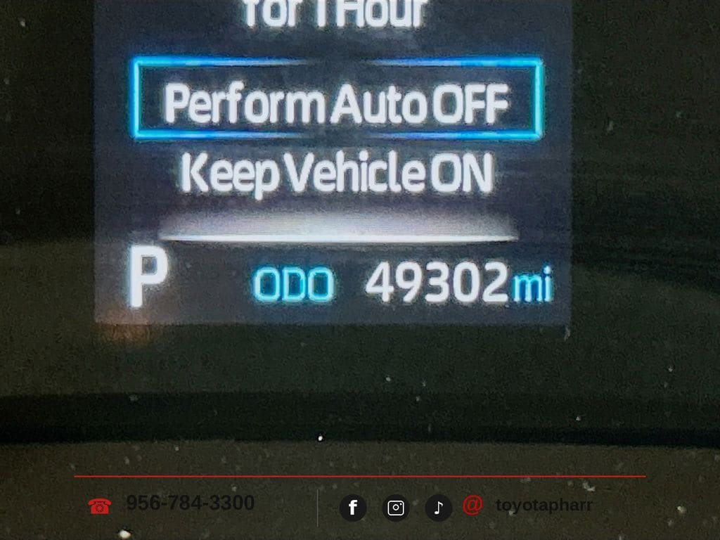 2023 Toyota Sienna XLE - Photo 11