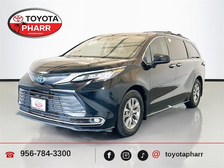 2023 Toyota Sienna XLE 8 Passenger Van Passenger Van