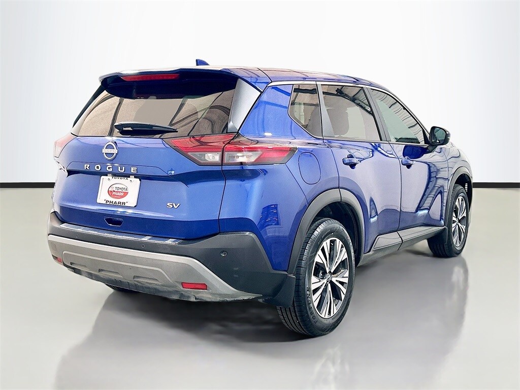 2023 Nissan Rogue SV photo 4