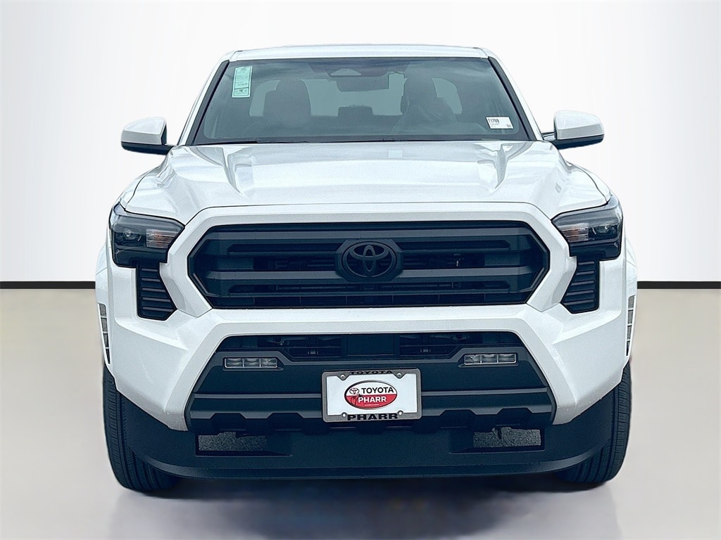 2025 Toyota Tacoma SR5 photo 2