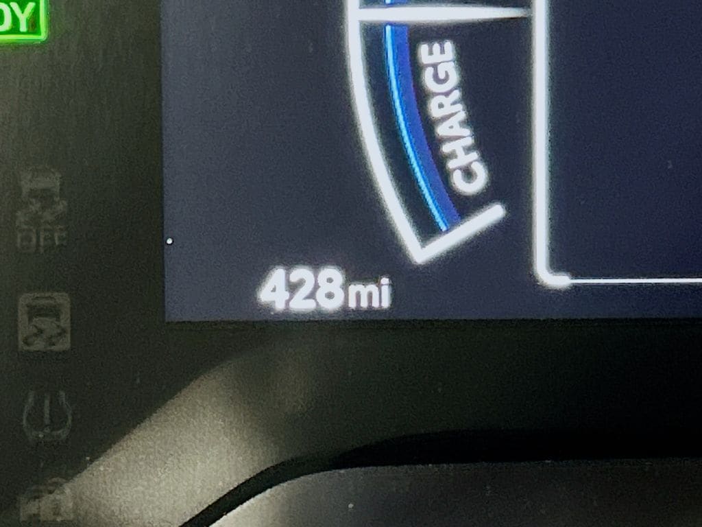 2026 Toyota Corolla LE - Photo 10