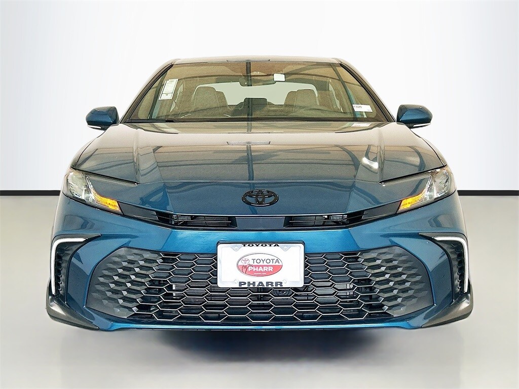 2026 Toyota Camry SE photo 2
