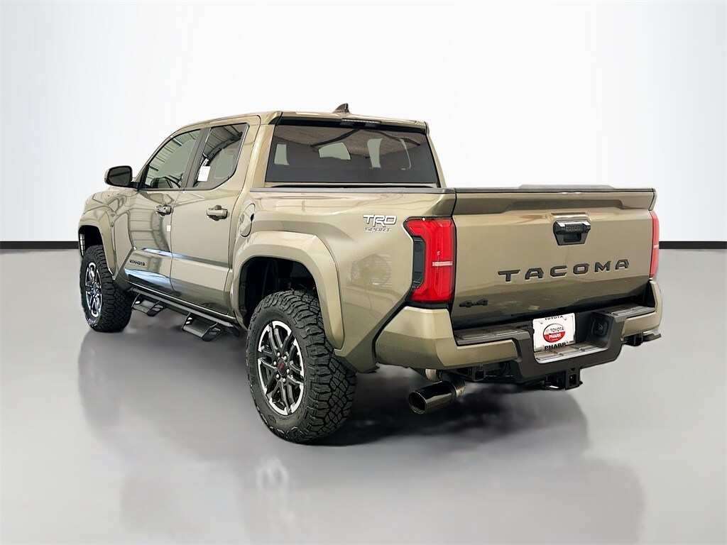2025 Toyota Tacoma TRD Sport photo 4