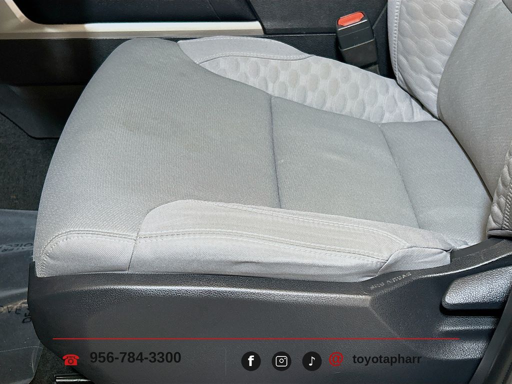 2024 Toyota Tundra SR5 - Photo 17