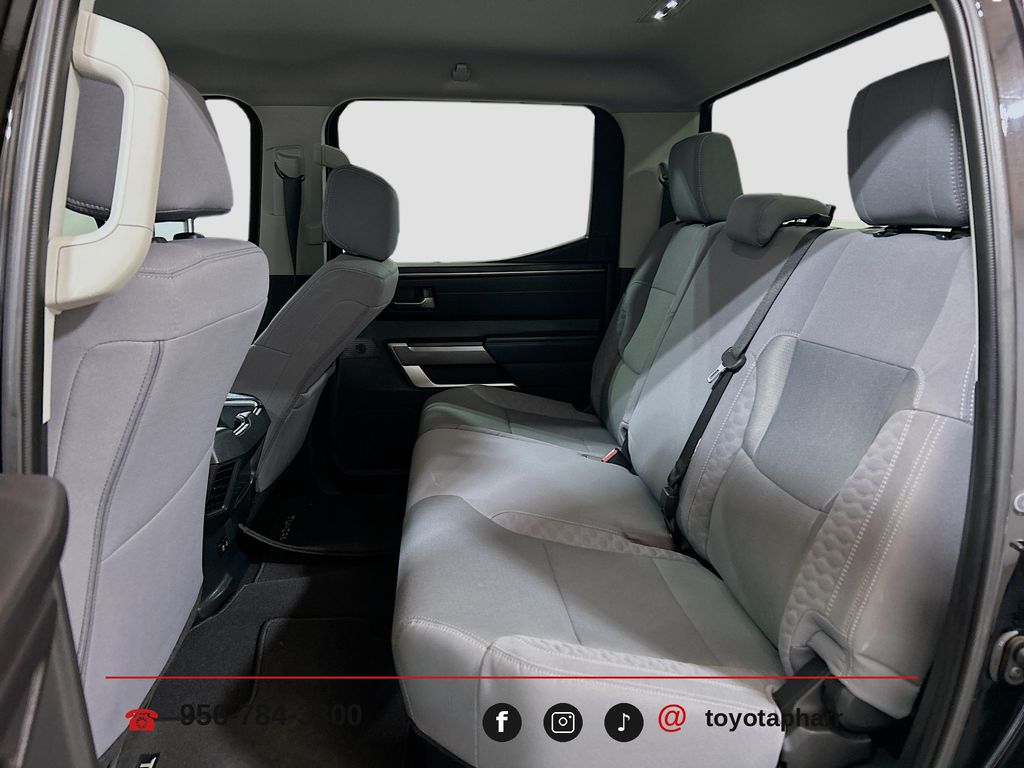 2024 Toyota Tundra SR5 - Photo 21