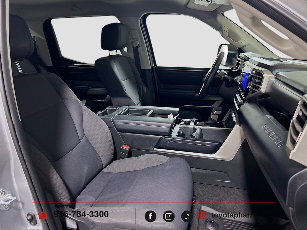 2023 Toyota Tundra SR5 - Photo 24
