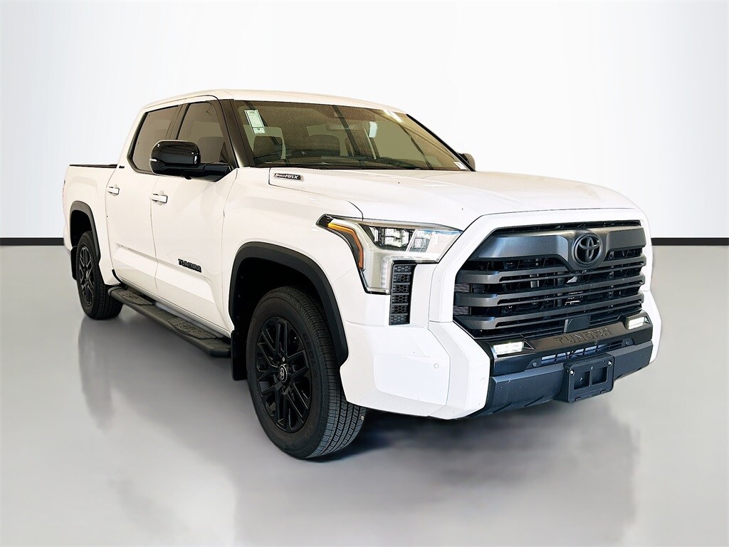 2026 Toyota Tundra Limited Platinum photo 3