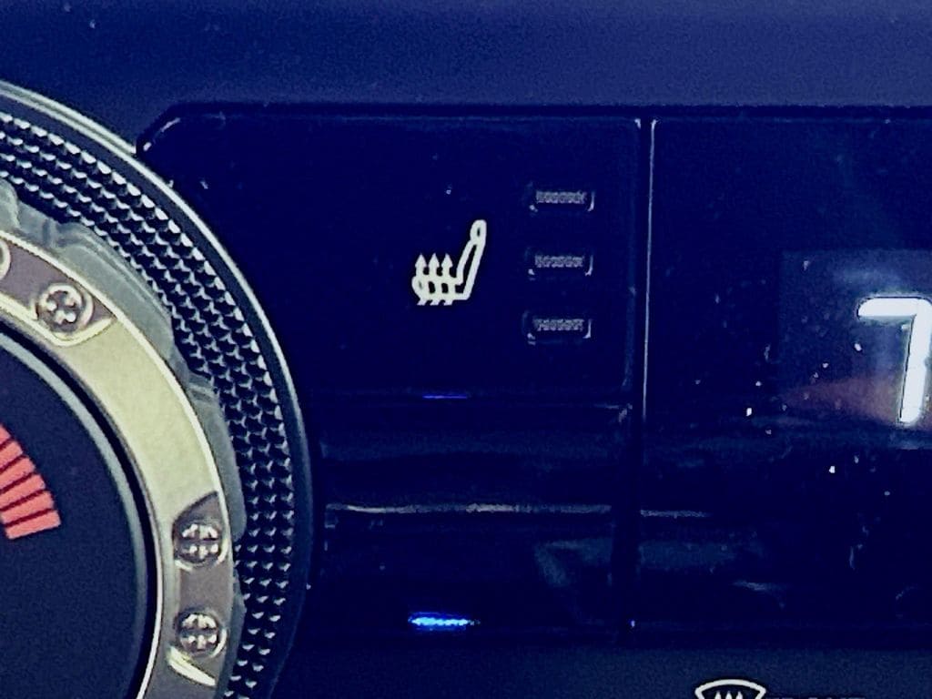 2025 Toyota Tacoma TRD Off Road - Photo 20