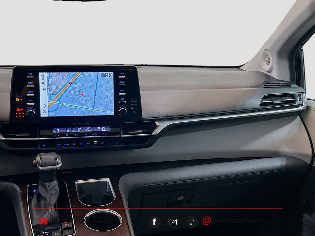 2023 Toyota Sienna XLE - Photo 22