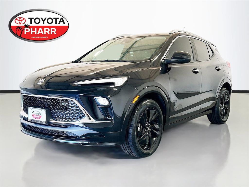 2025 Buick Encore GX Sport Touring's photo