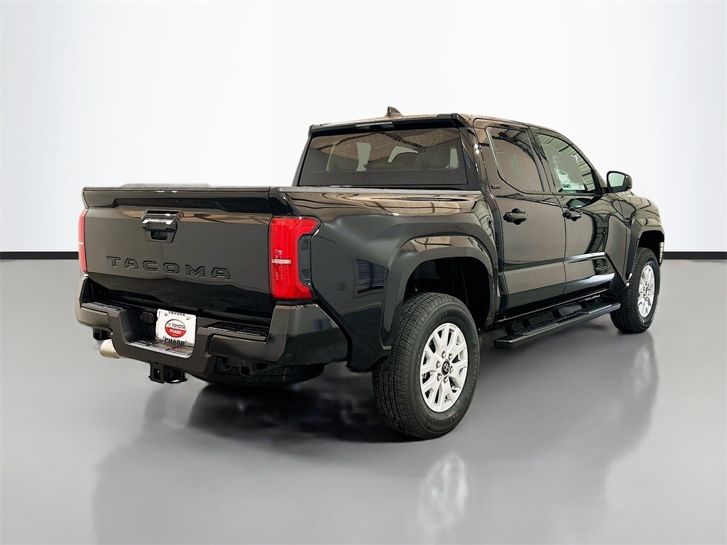 2025 Toyota Tacoma SR5 photo 4