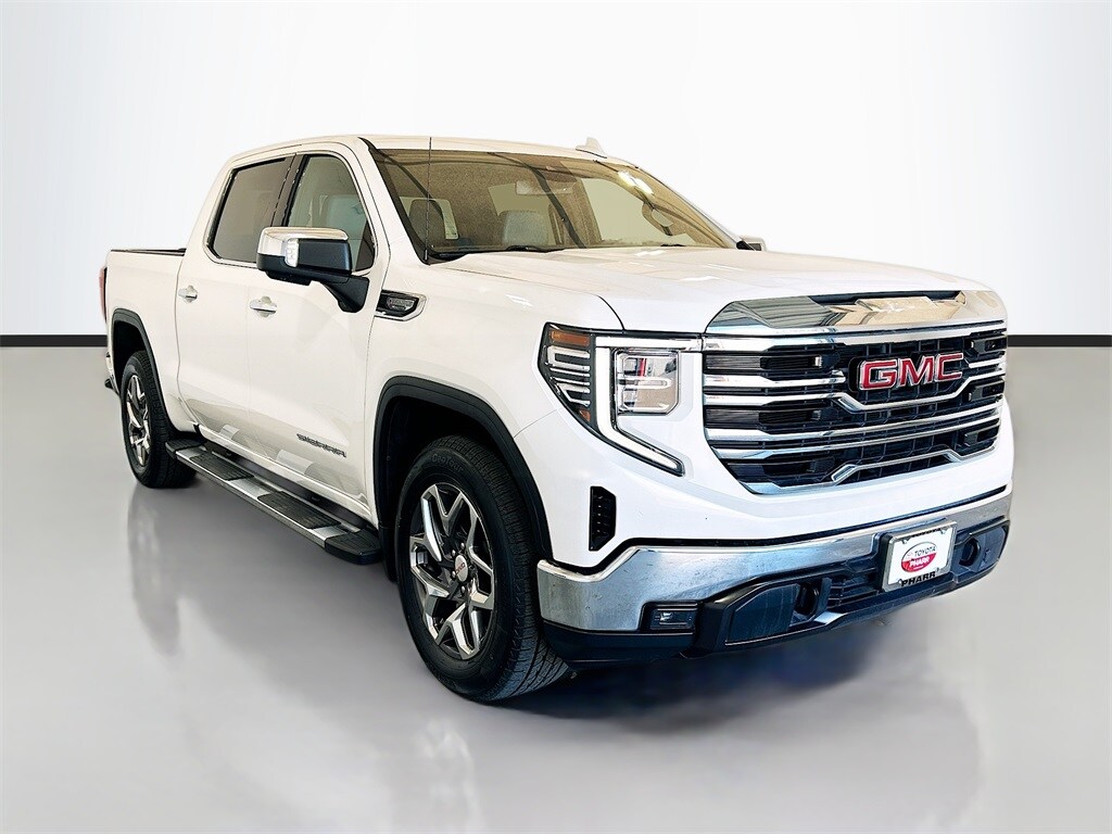 2023 Gmc Sierra 1500 SLT photo 3