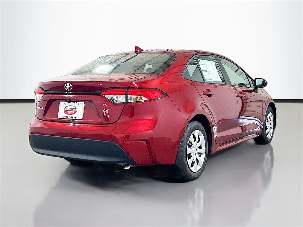 2026 Toyota Corolla LE photo 4