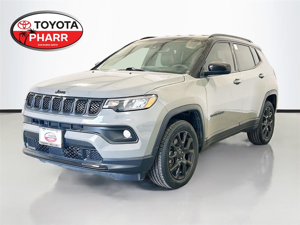 2023 Jeep Compass Altitude