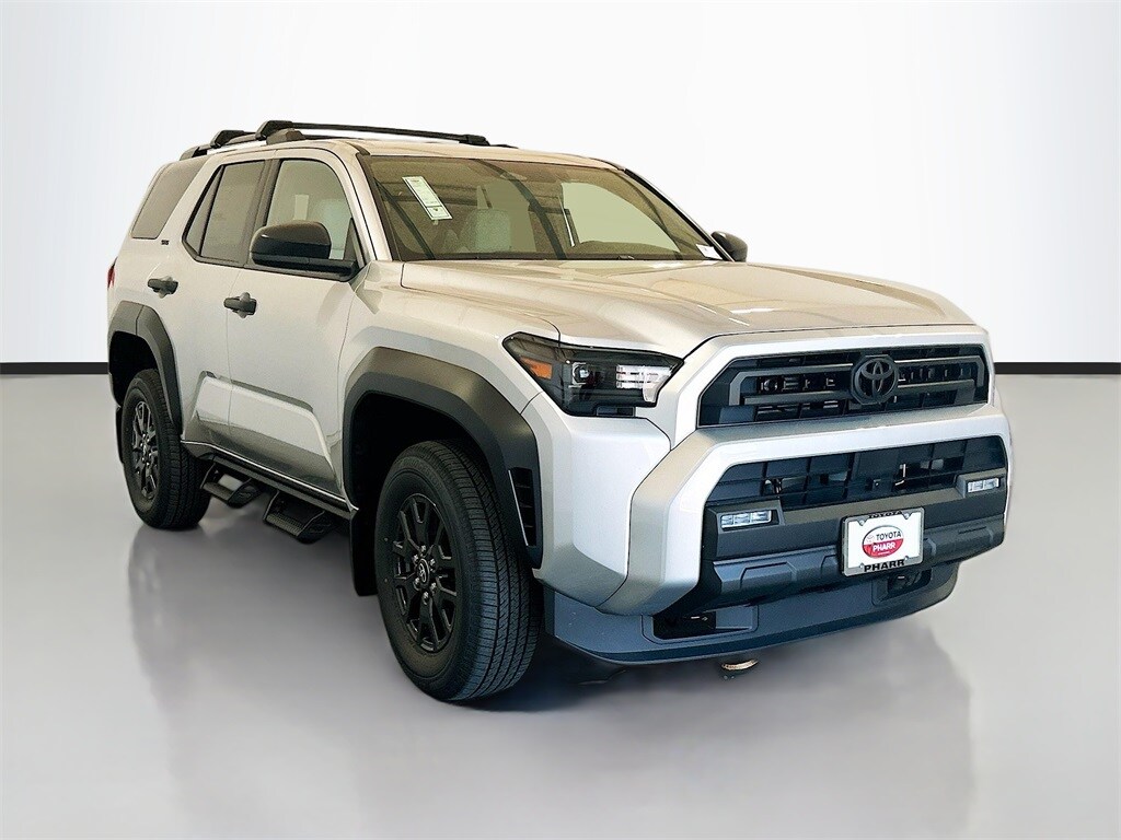 2025 Toyota 4Runner SR5 photo 3