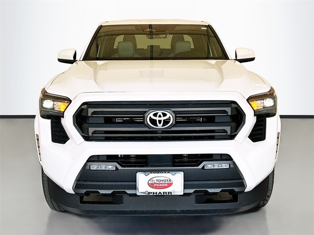 Used 2025 Toyota Tacoma SR5 with VIN 3TMLB5JN7SM098099 for sale in Pharr, TX