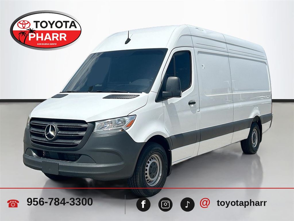 2025 Mercedes-Benz Sprinter Cargo Van Base