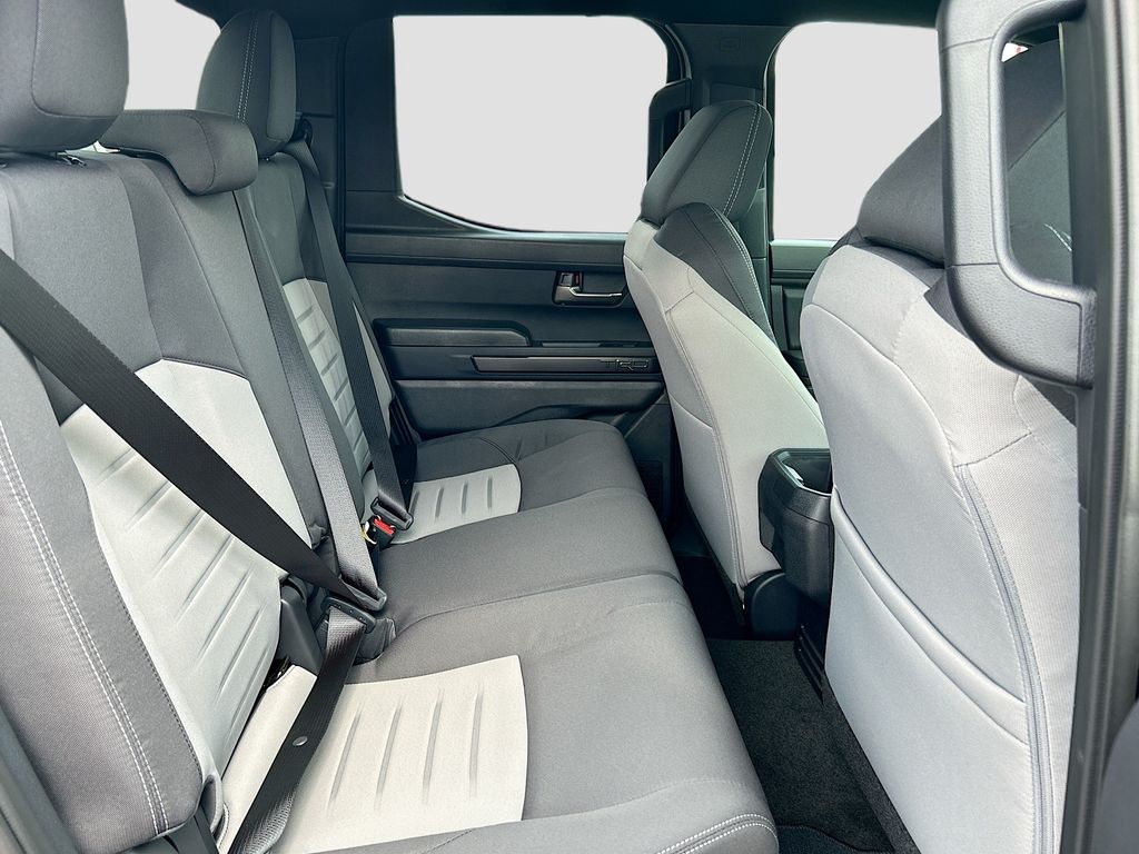 2025 Toyota Tacoma TRD Off Road - Photo 24