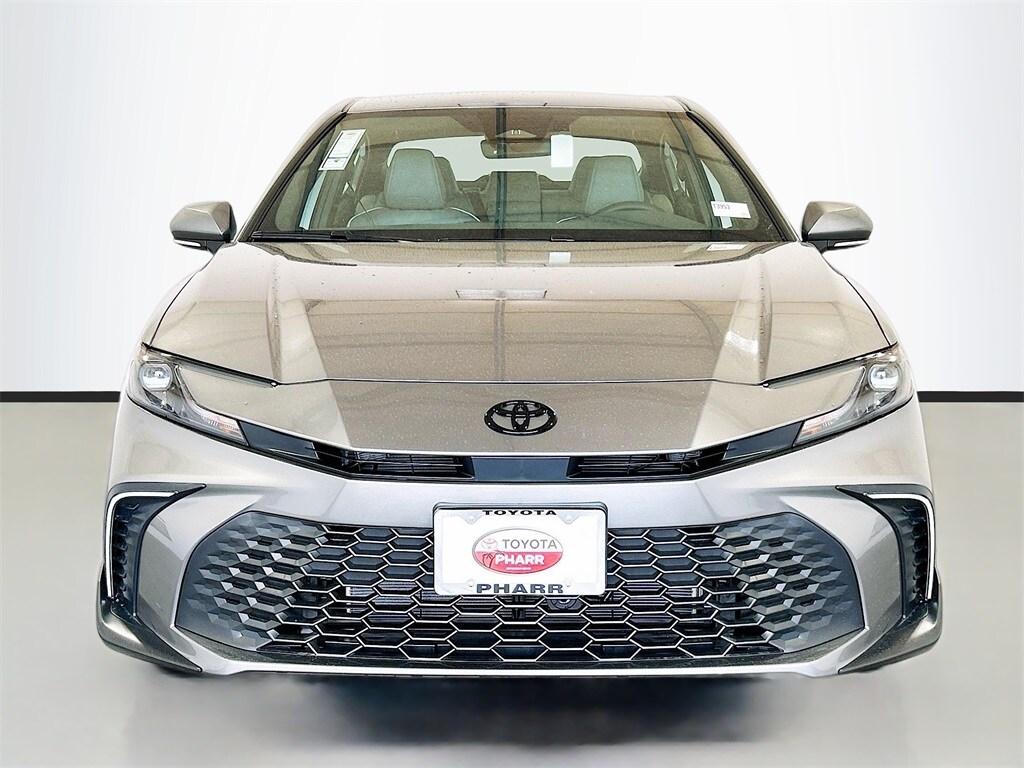 2026 Toyota Camry SE photo 2