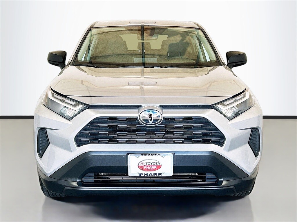 2024 Toyota RAV4 LE photo 2