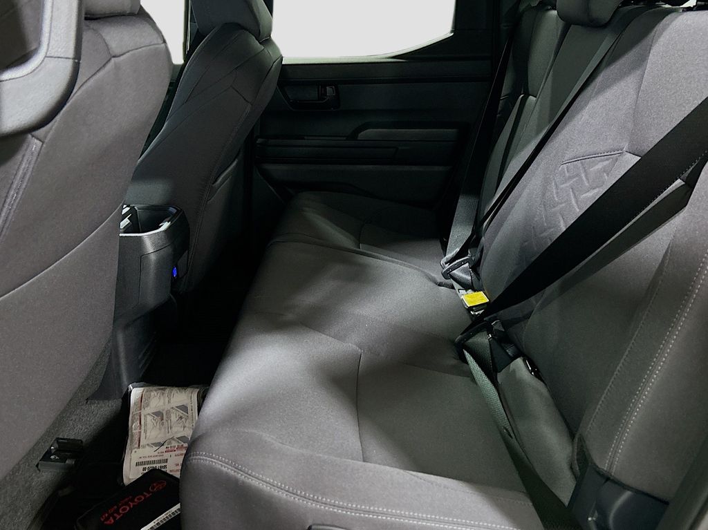 2026 Toyota Tacoma SR5 - Photo 23