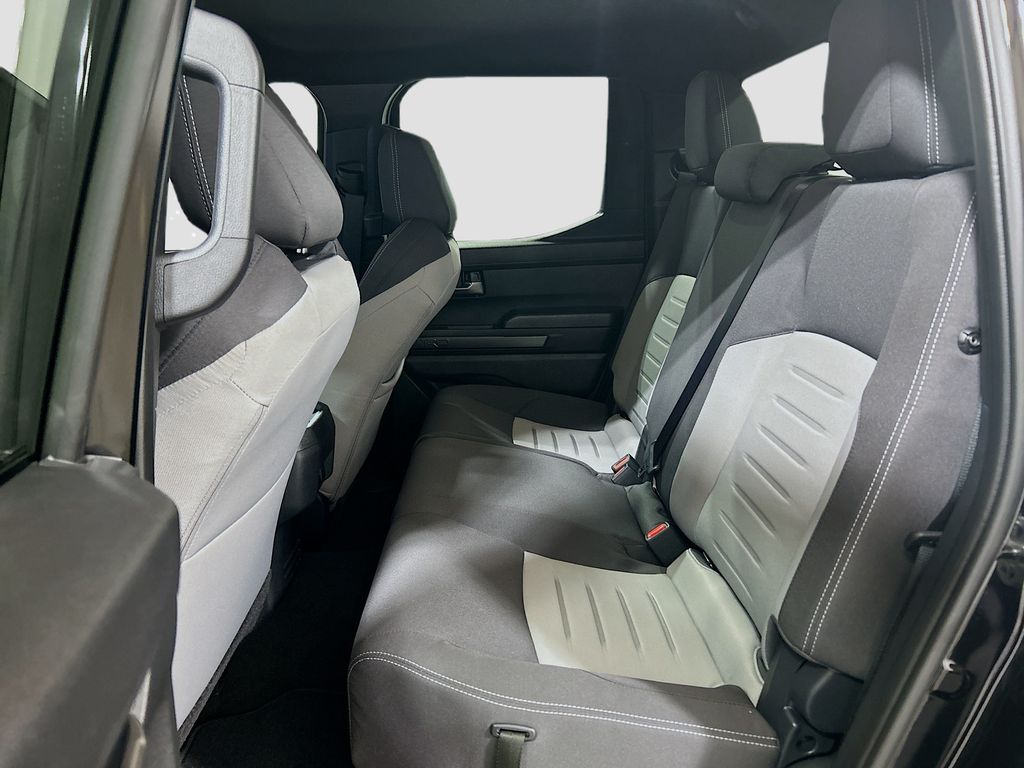 2025 Toyota Tacoma TRD Off Road - Photo 20
