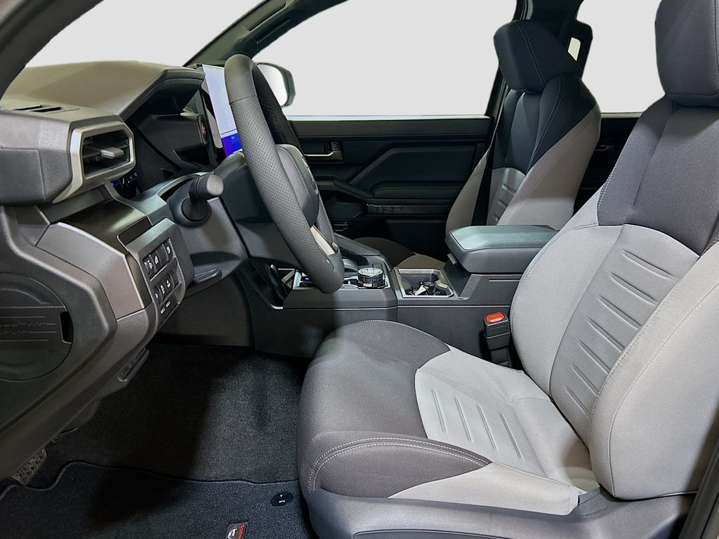 2025 Toyota Tacoma TRD Off Road - Photo 21