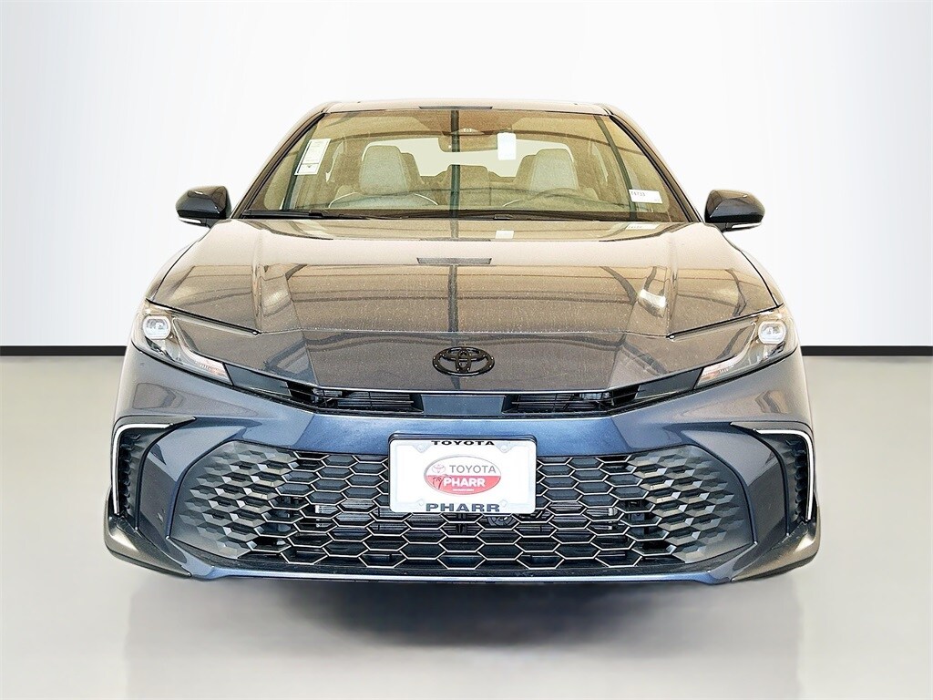 2026 Toyota Camry SE photo 2
