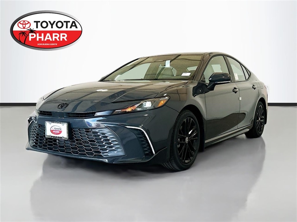 2026 Toyota Camry SE's photo