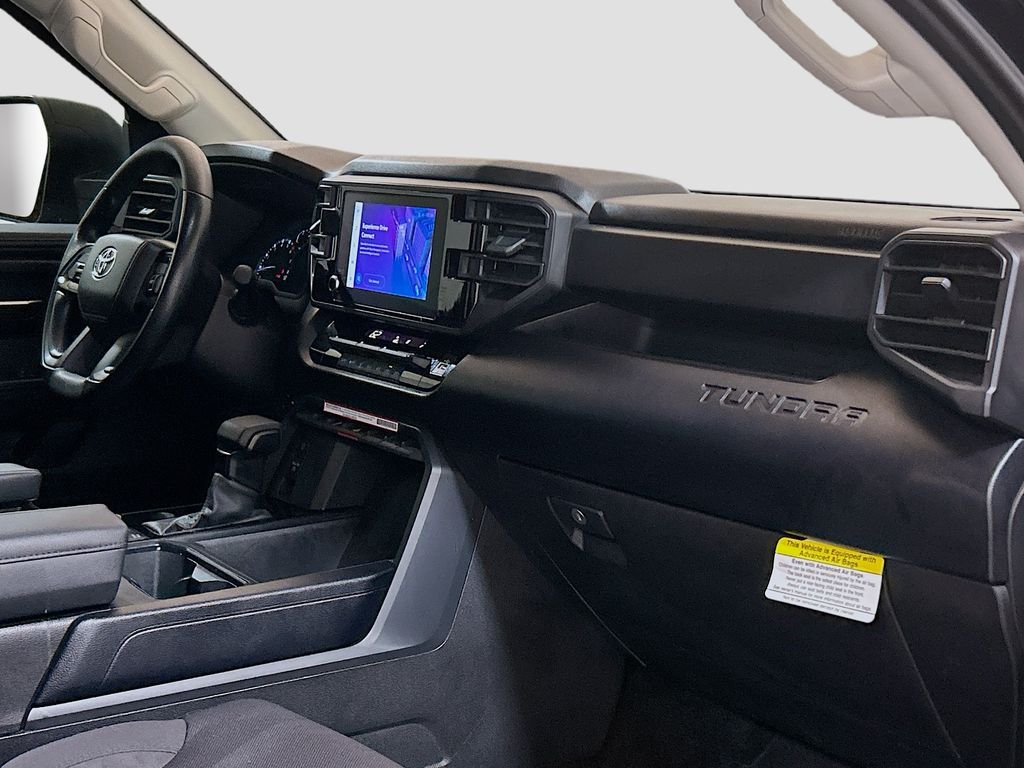 2024 Toyota Tundra SR5 - Photo 25