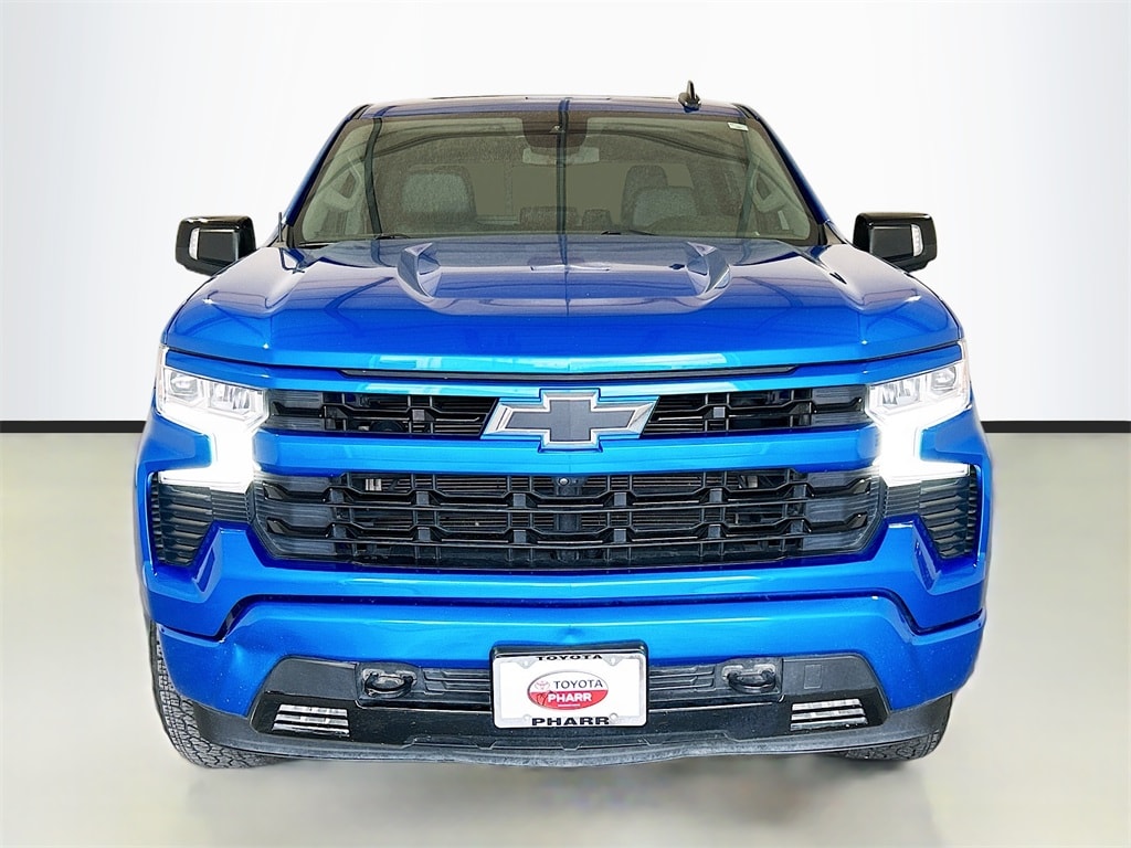 Used 2022 Chevrolet Silverado 1500 RST with VIN 1GCUDEED6NZ637721 for sale in Pharr, TX