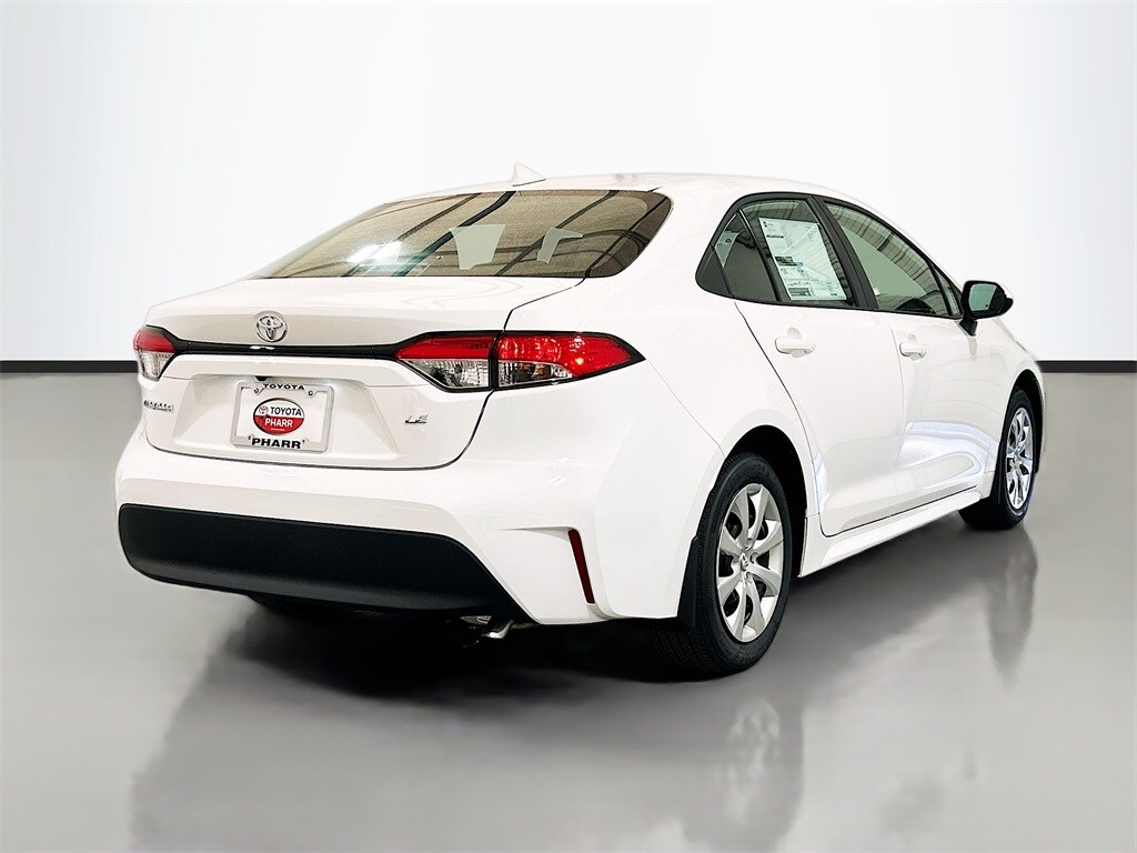 2026 Toyota Corolla LE photo 4