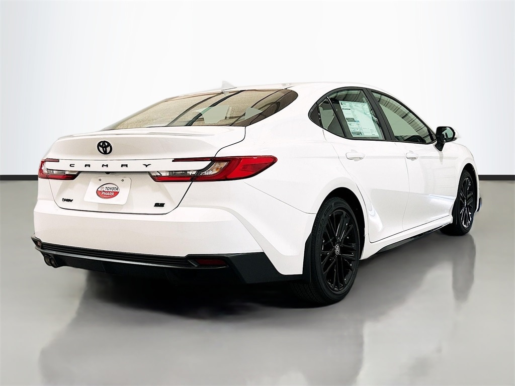 New 2026 Toyota Camry SE Sedan