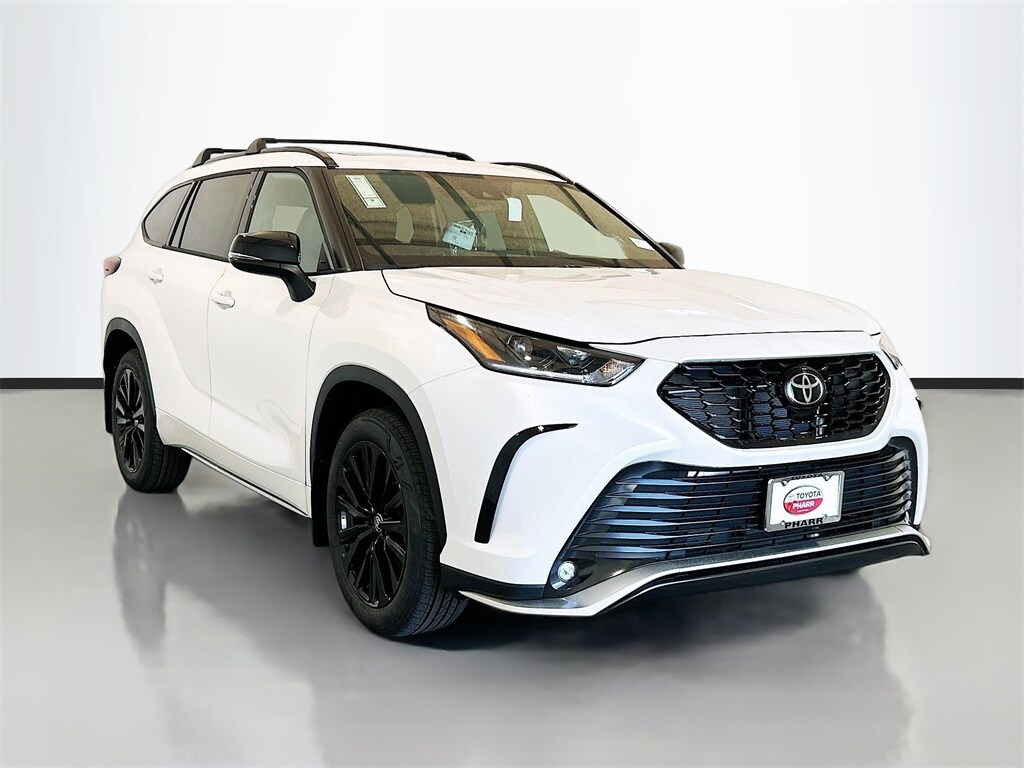 2025 Toyota Highlander XSE photo 3