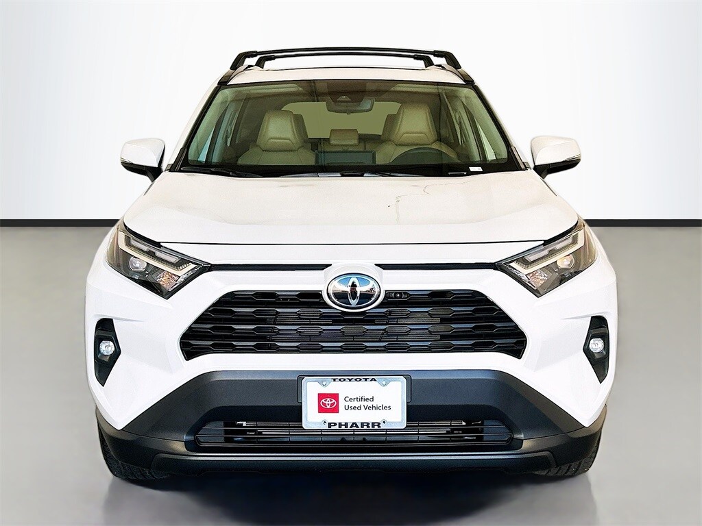 2025 Toyota RAV4 XLE Premium photo 2
