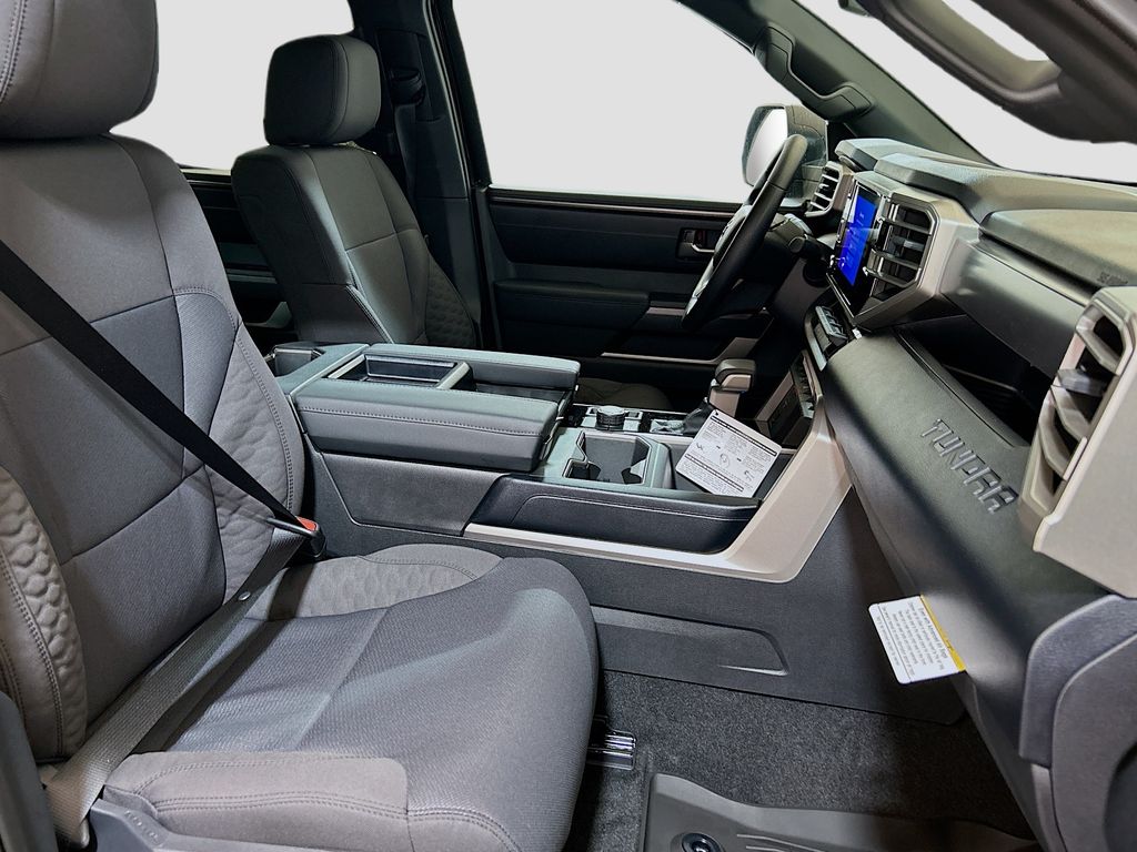 2026 Toyota Tundra SR5 - Photo 26